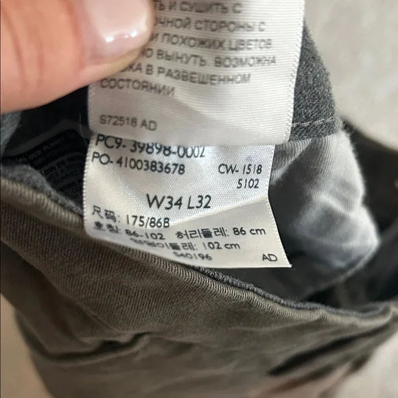 Dockers Men's 34x32 Olive Chinos - Picture 9 of 9